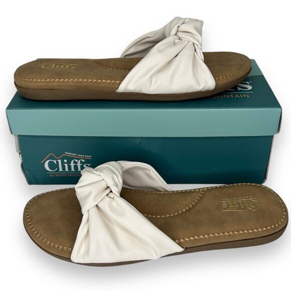 NEW White Mountain Smooth White Slides Size 11 Slip on Sandals Slip on Flats NWT - Picture 1 of 7